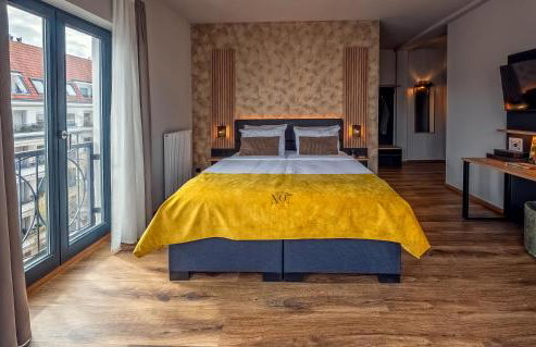 Residency NO7 - Photo 4