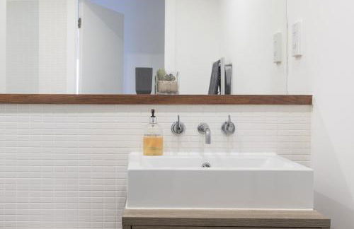 Luxury 2-bed Flat, Parking Near Tube and Emirates - Foto 14