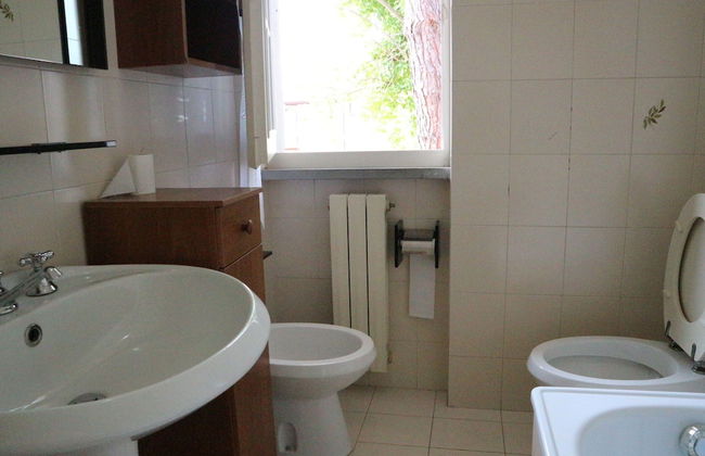 Nice Holiday Home in Marina di Massa near Beach - Foto 9