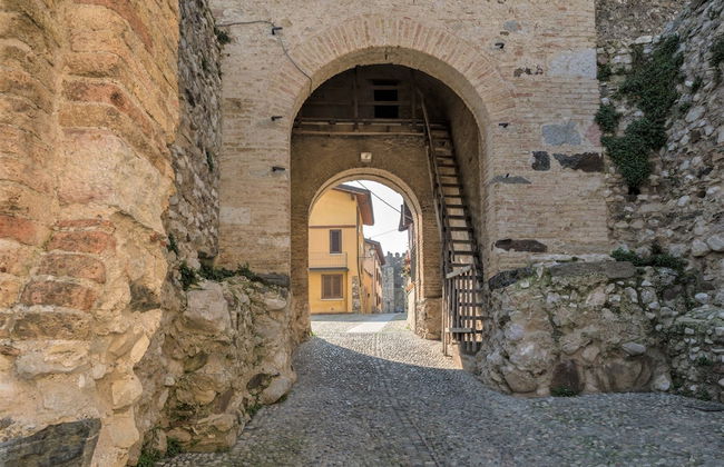 Bright Apartments Moniga - Castle Bells - Foto 13