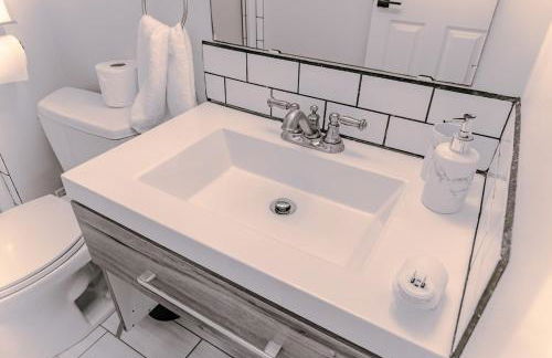 4-bedroom Burlington with AC & Wifi - Foto 20