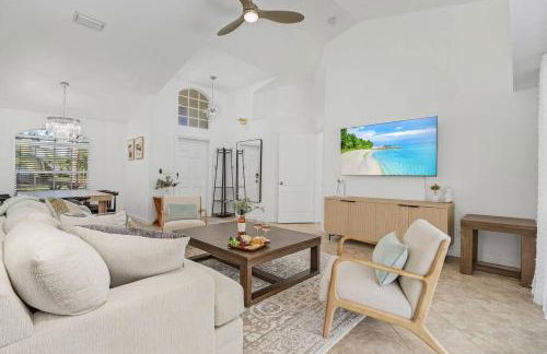 Serene Pool Home in Gated Community-Naples - Foto 2