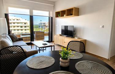 Claudia Luxury Apartment near the beach with a pool, gym, and secure gated parking - Foto 3