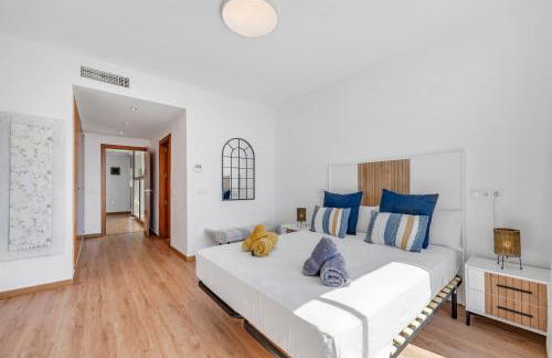 Villa Serena Marbella - Luxury villa with pool & sea views - Photo 20