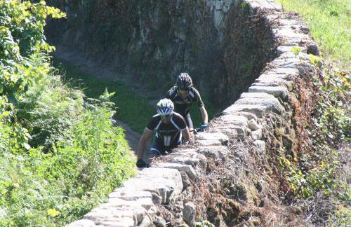 Estabulo de Valinhas - Foto 17