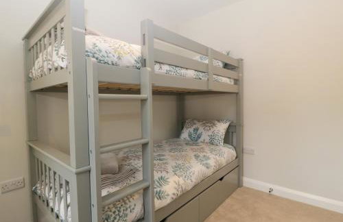 The Old School - Photo 13