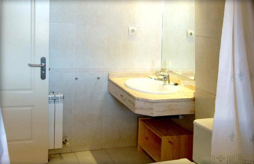 Apartamentos Cinco Rosas - Photo 12