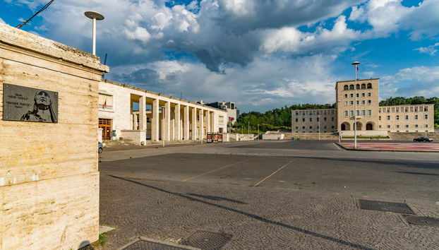 Tirana Walking Tour - Photo 5