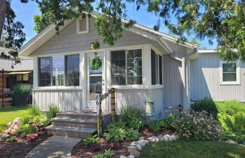 The Lily Pad on Benzie Blvd - Super Cute! - Foto 1