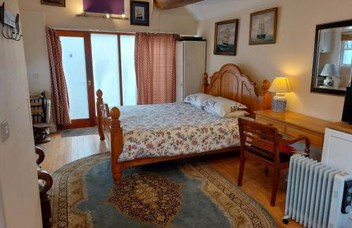 Stable Cottage - Sleeps 6, near Lulworth Cove - Photo 7