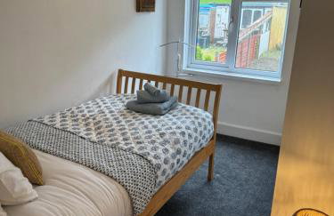 3-Bed House, Birmingham - Foto 17
