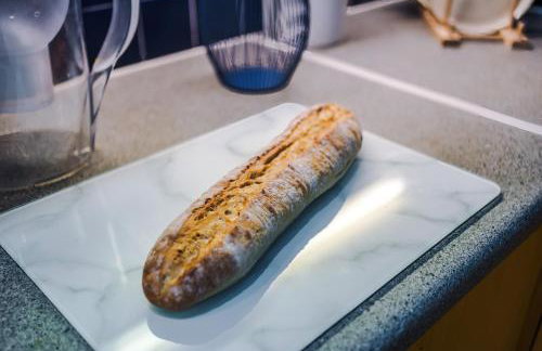 Central MCR 2BR 2BA, Parking, WiFi, Full Kitchen - Foto 10