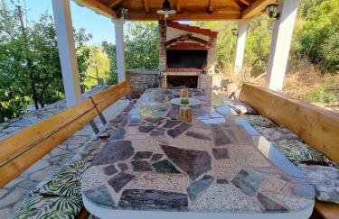 Seafront rural big house at Solta Croacia island - Photo 10