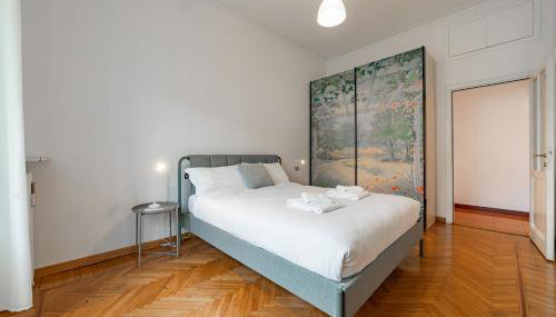 4 Min from Porta Genova Station with Whirlpool - Foto 2, towels, wardrobe