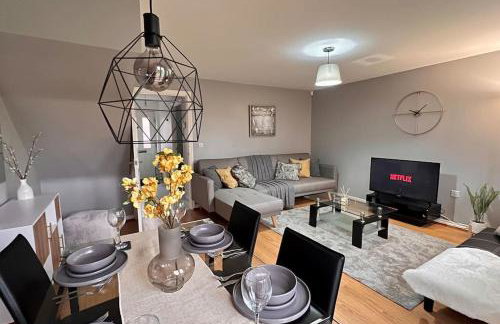 Modern 3 BR House for Contractors - Foto 1