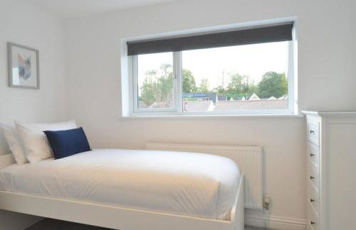 The Swift-Bright, Modern 5-Bed Family Home Nr Bath - Foto 14