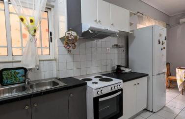 Central Apartment in Agios Konstantinos - Photo 25