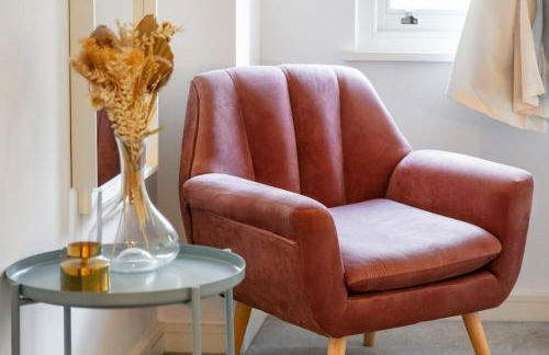 London Eye ,split level and private patio,sleeps 6 - Foto 2