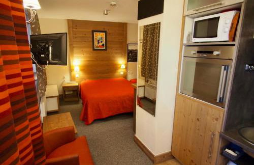 RisoulSki Antarès - Piscine et Sauna - Foto 60