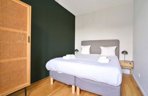 Lovely 1BR flat with direct access to subway, tram, and RER - Foto 4