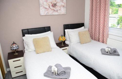 SM Dreams Unlimited Serviced Accommodation- Stanwell-Staines-Heathrow - Foto 19