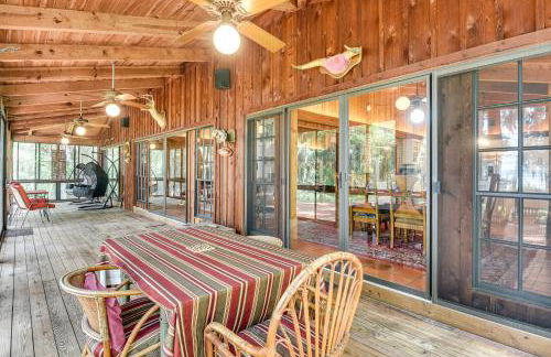 Little Lake George Hideaway with Furnished Boathouse - Foto 21