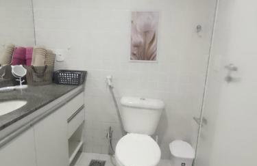 Hospede-se perto da praia com conveniência - Foto 7