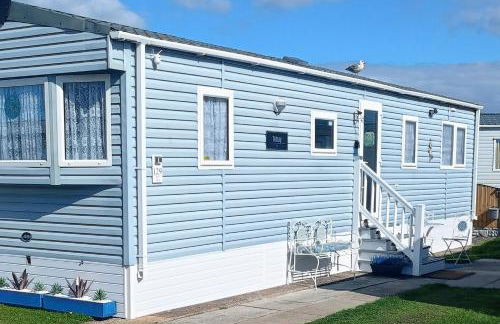 Blue skies golden gate holiday centre,towyn ,abergele - Photo 2