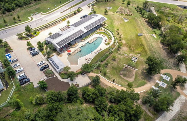 Relaxing 3BR Retreat Community Pool Gym - Foto 20