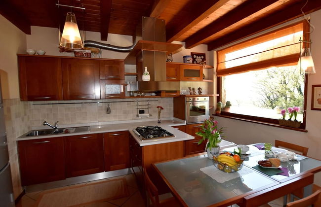 Flat in Villa, With Garden, Barbecue - Photo 13