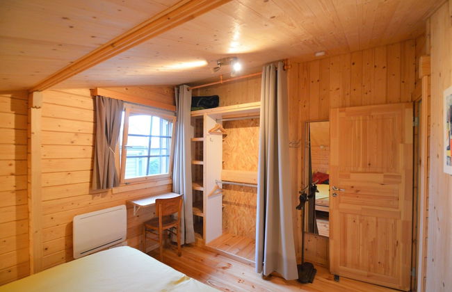 Pleasant Chalet in Anhee in a Charming Area - Foto 4