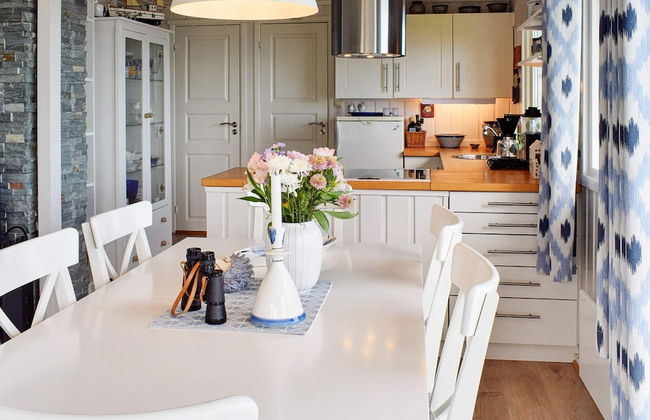 8 Person Holiday Home in Filtvet - Photo 7