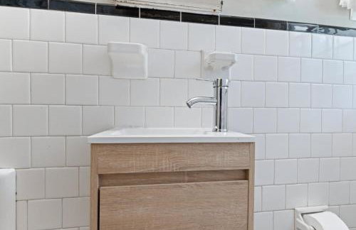 Breezy like Sunday Morning- Close to Everything! - Photo 47