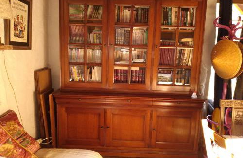 Maison sans mitoyenneté 760 m d'altitude pour 6 personnes sur grand terrain non clos - Foto 10