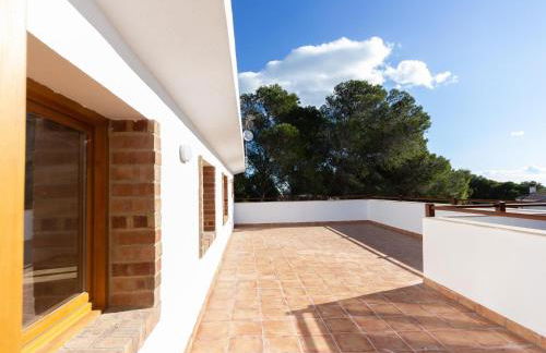 INNOUTHOME Gran casa y piscina torrente - Foto 13