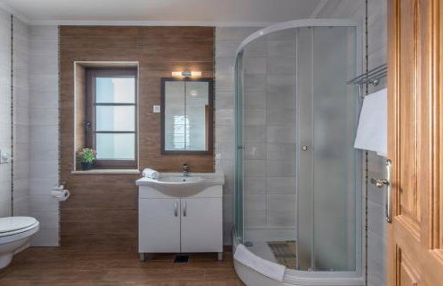 Spacious Villa Nikka with Beautiful Garden and Pool - Foto 21