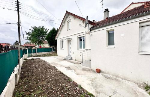 Grand Studio WiFi rapide RER B - Foto 7