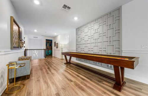 Happiest Home on Earth - Custom Pirate & Nature Bunks 8 King Suites Theater & Pool - Foto 69