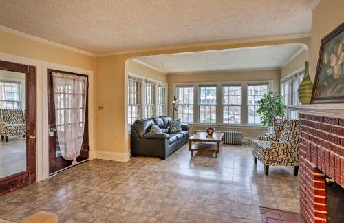 Lakewood Home with Yard about 8 Mi to Cleveland! - Foto 4