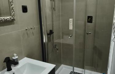 Komplettes Appartement mit separatem Eingang - Foto 17