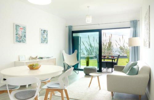 GuestReady - Cliff residence with sea views - Foto 2