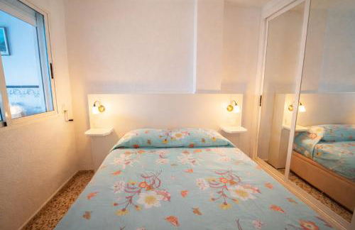 Apartamento en primera línea de playa con vistas al mar - Foto 10