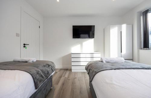 Modern 5-Bed Home EV City Centre 10 min - Foto 17