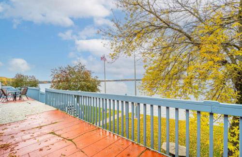 Cozy Suite w Stunning Lake Views at Fife Lake Lodge - Foto 5