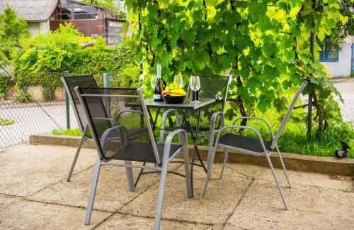 Family Friendly Apartment With Parking - Happy Rentals - Foto 44