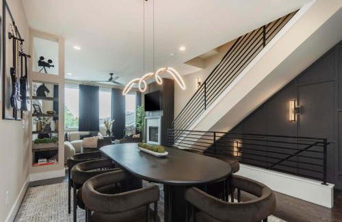 Brand New Elegance Rooftop Views of Nashville - Foto 16