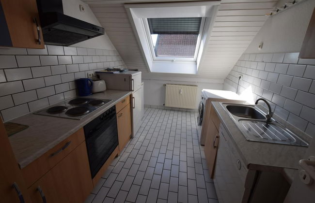 Tolstov-Hotels Generous 3 Room Apartment - Photo 23