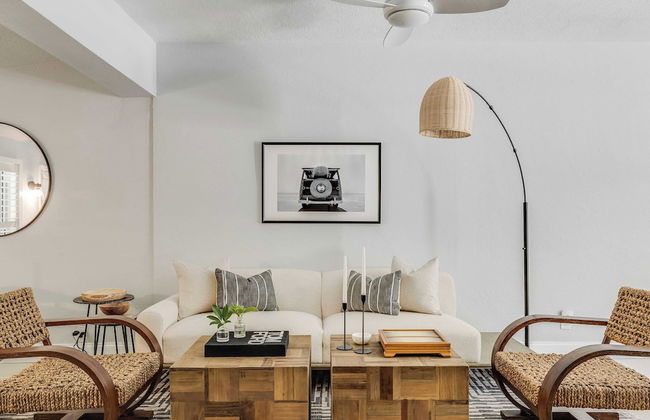 Tidal by Avantstay Gorgeous Home Close to Beaches w/ Pool - Foto 11