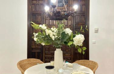 CASA PALACIO SXVIII CON PISCINA en centro histórico de SEVILLA - Photo 20