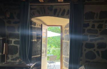 La maison des petites choses, la tiny house du Puy Mary-Cantal - Photo 13